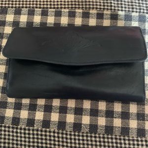 Buxton black wallet